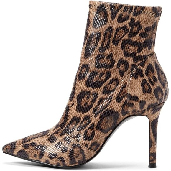 NIB - Charles by Charles David Ankle Boots - Picture 5 of 6